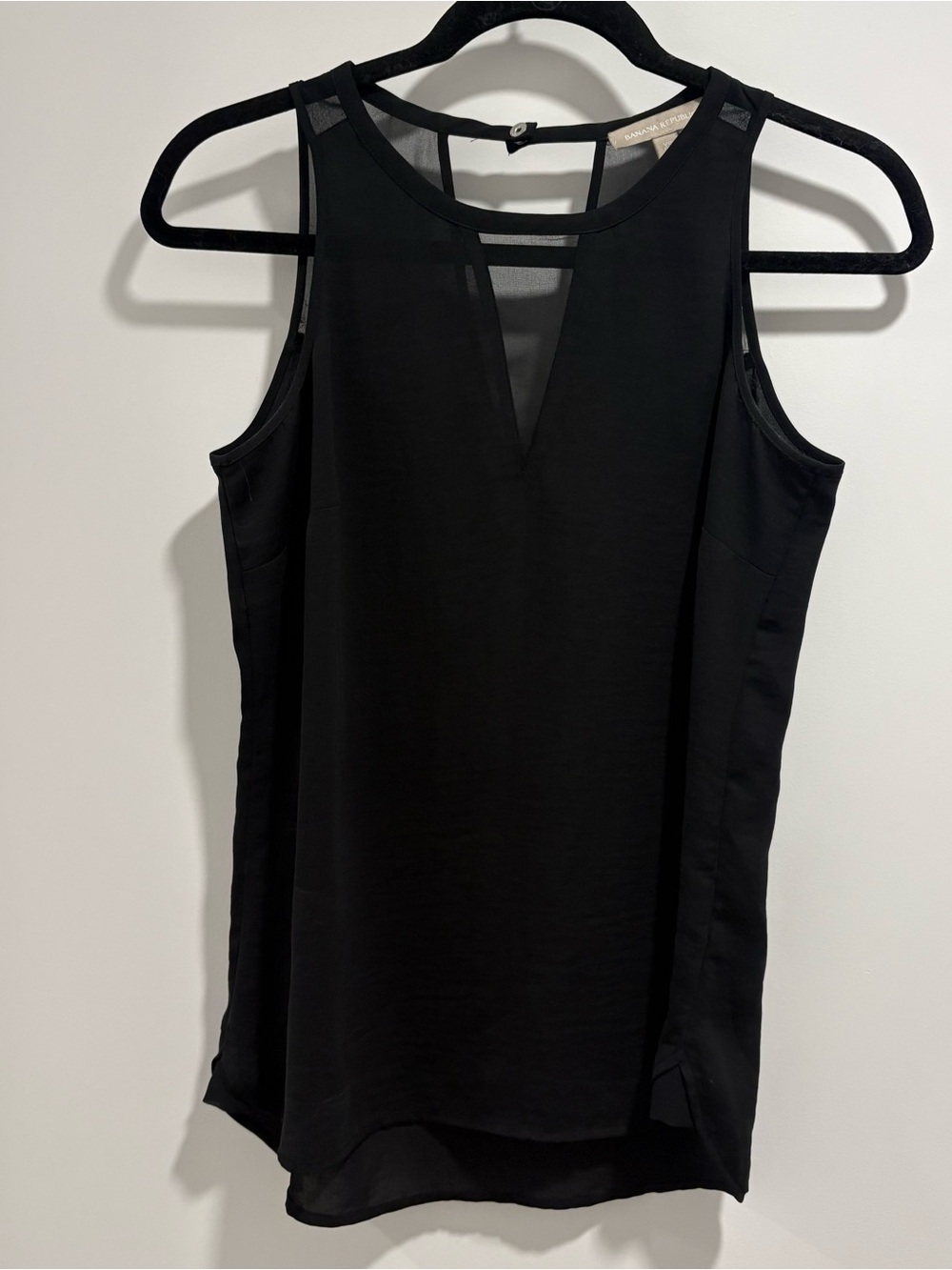 Banana Republic black tank top blouse